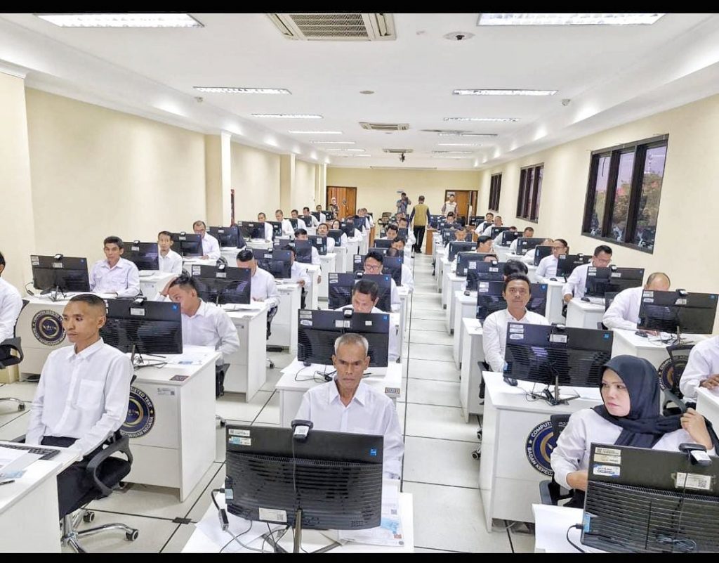 PPNPN Pusbang Mitigasi Ikuti Tes Uji Kompetensi PPPK Tahap 2 PPNPN Pusbang Mitigasi Ikuti Tes Uji Kompetensi PPPK Tahap 2