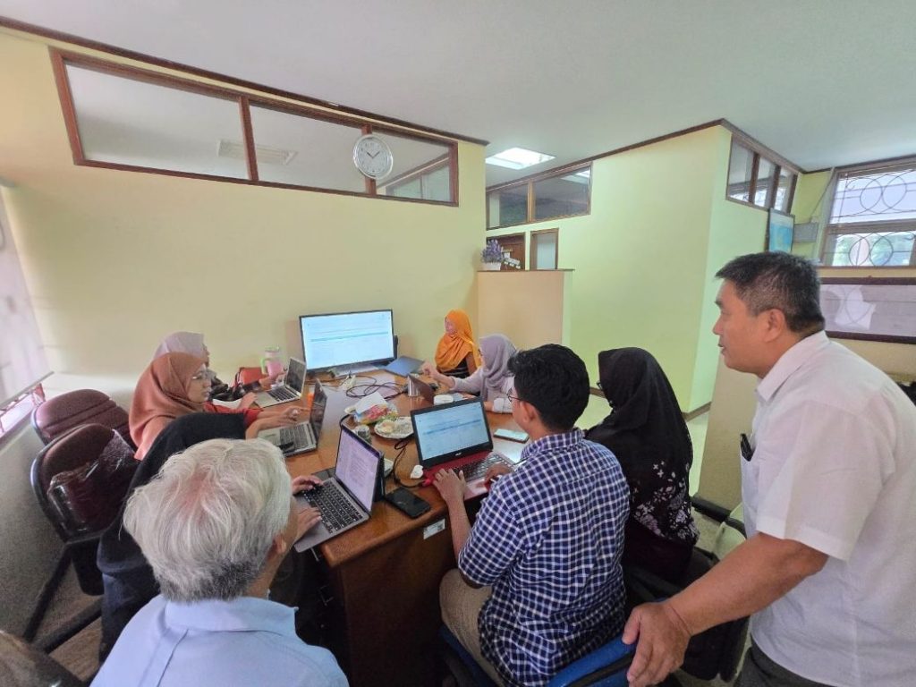 Pusbang Mitigasi Gelar Diskusi Bidang untuk Matangkan RPK Pengelolaan KHDTK Pusbang Mitigasi Gelar Diskusi Bidang untuk Matangkan RPK Pengelolaan KHDTK