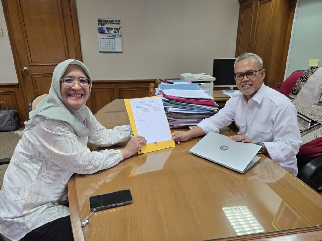 Pusbangmitigasi Bangun Komitmen Bersama: Kolaborasi Pengembangan Mitigasi dan Adaptasi Bencana Hidrometeorologi Kehutanan Pusbangmitigasi Bangun Komitmen Bersama: Kolaborasi Pengembangan Mitigasi dan Adaptasi Bencana Hidrometeorologi Kehutanan